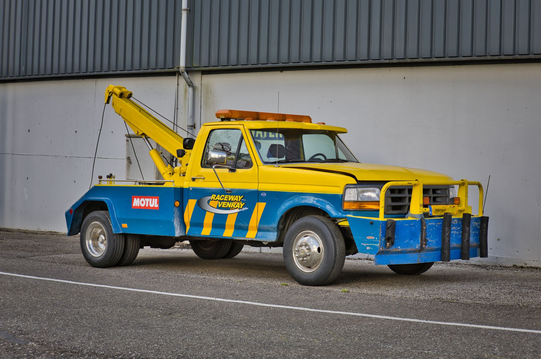 Remorquage voiture équipe à Nantes
